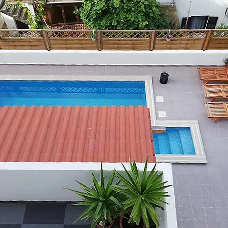 Awesome In Hvar With Swimming Pool 아파트 흐바르
