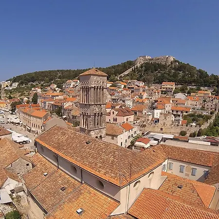 Awesome In Hvar With Swimming Pool 흐바르