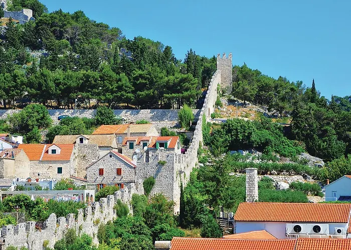 Awesome In Hvar With Swimming Pool